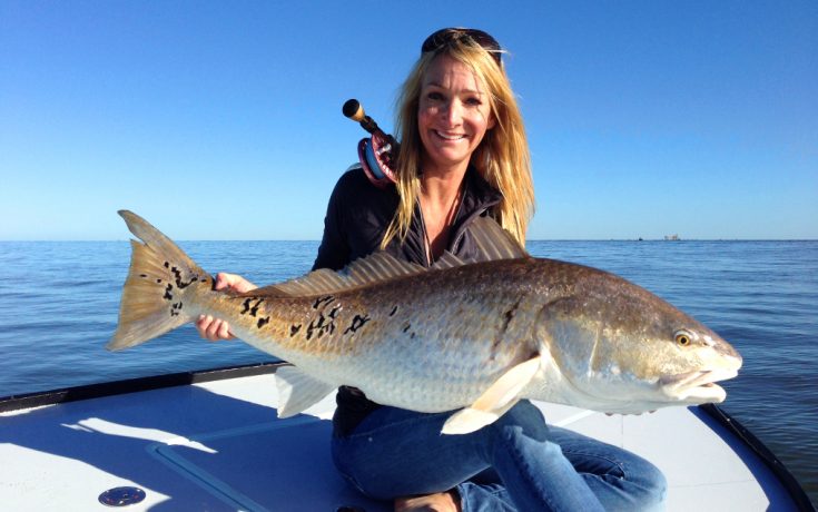 BULL REDFISH ON THE FLY IN LOUISIANA | Toflyfish