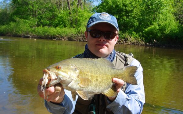 FLY FISHING FOR SMALLMOUTH BASS: COMPLETE GUIDE